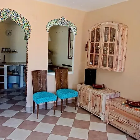 Bungalow Con Encanto, 100M2, A 800 M De La Playa El Campello Zewnętrze zdjęcie